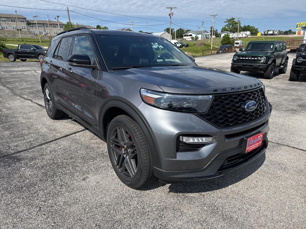 used 2024 Ford Explorer car, priced at $48,178