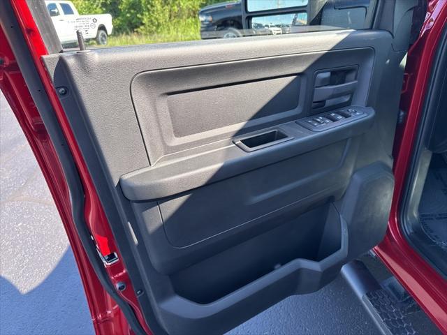 new 2025 Ram 2500 car, priced at $66,232
