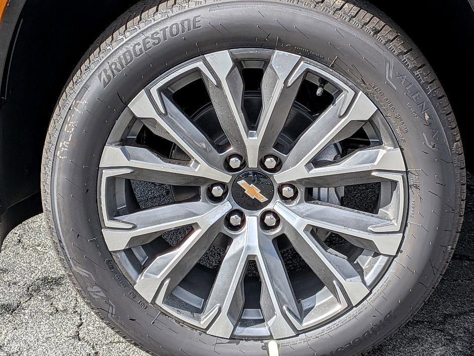 new 2026 Chevrolet Suburban car, priced at $93,879