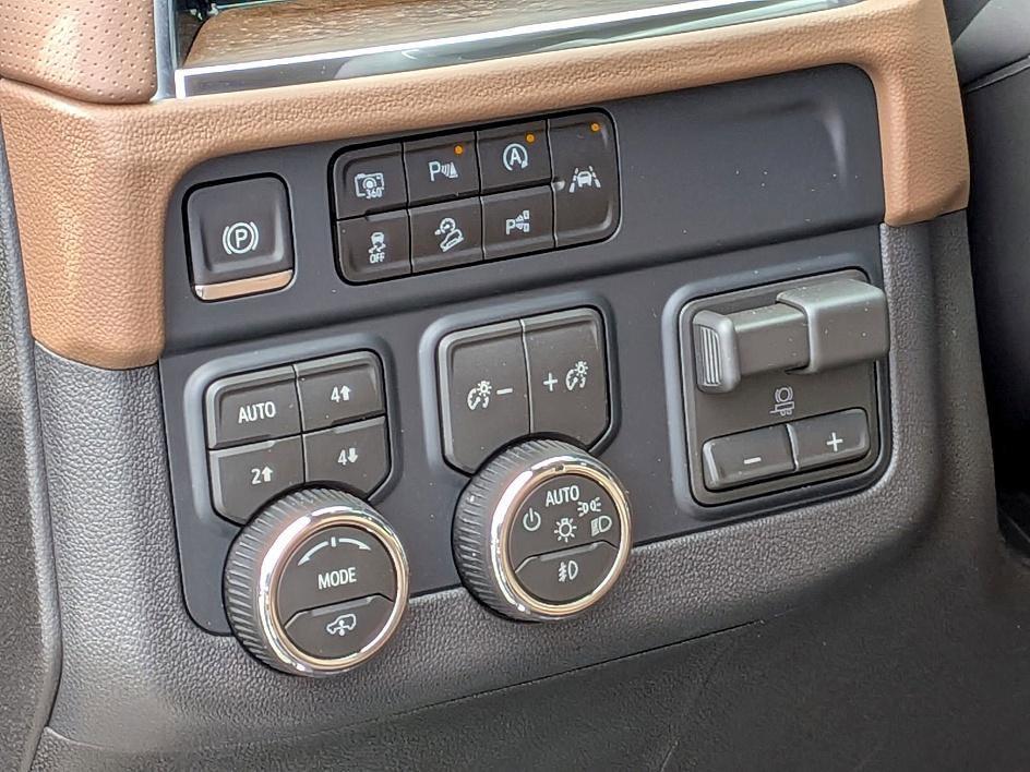 new 2026 Chevrolet Suburban car, priced at $93,879