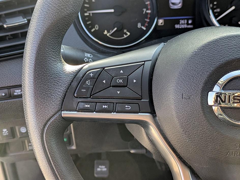 used 2020 Nissan Rogue Sport car, priced at $13,895