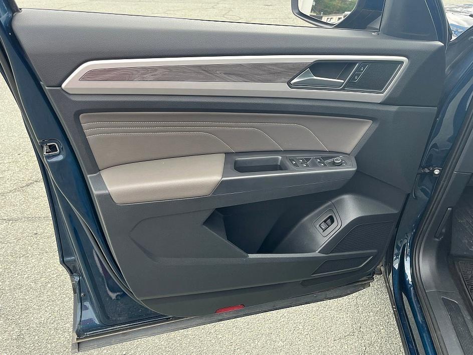 used 2021 Volkswagen Atlas Cross Sport car, priced at $21,419