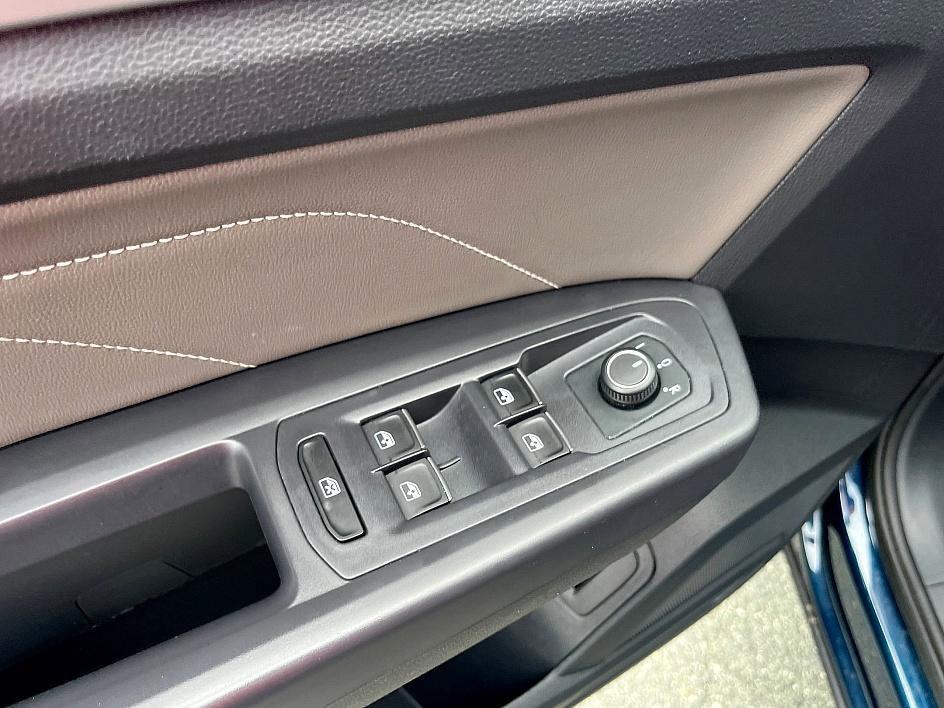 used 2021 Volkswagen Atlas Cross Sport car, priced at $21,419