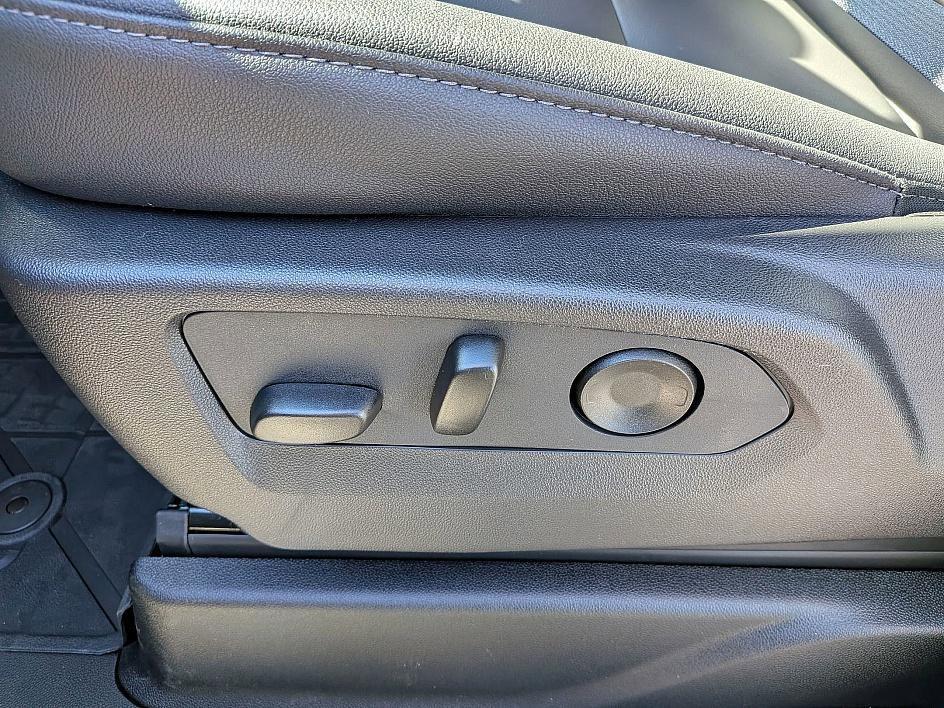 new 2026 Chevrolet Suburban car, priced at $77,035