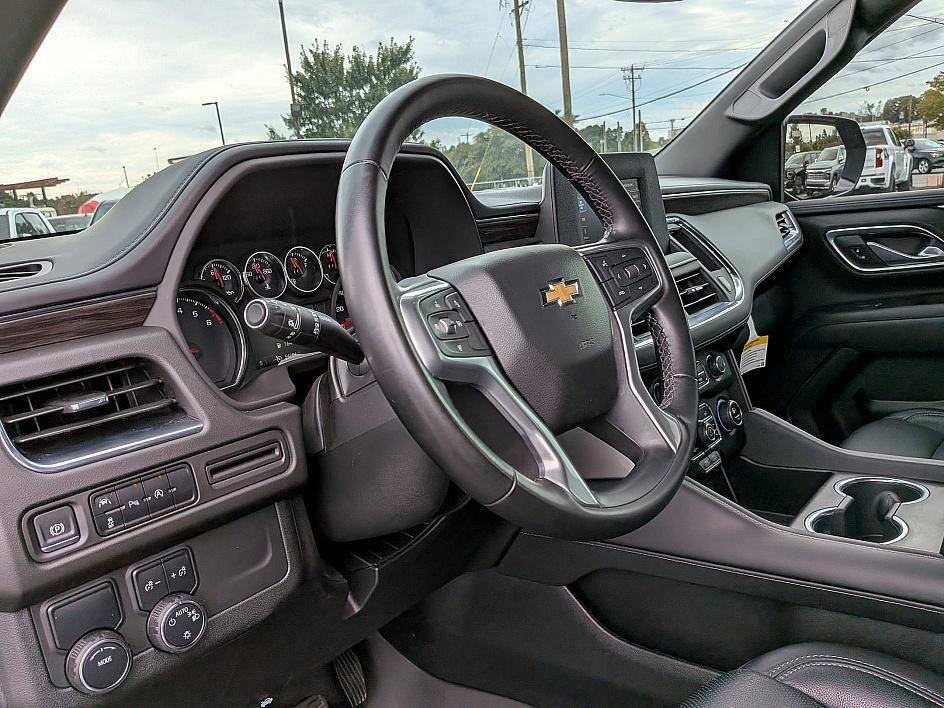 used 2024 Chevrolet Suburban car, priced at $46,248