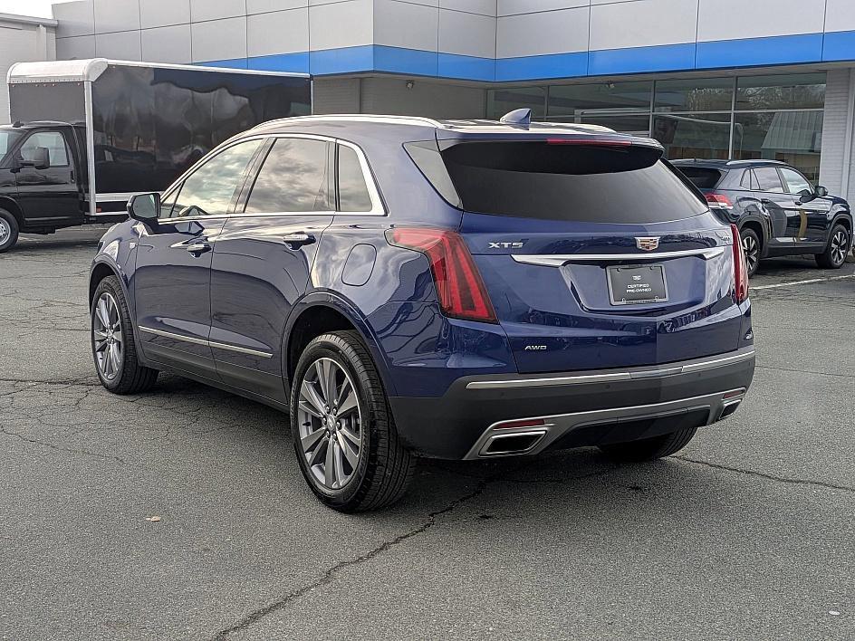 used 2025 Cadillac XT5 car, priced at $38,998