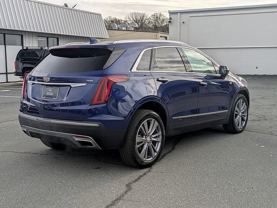 used 2025 Cadillac XT5 car, priced at $38,998