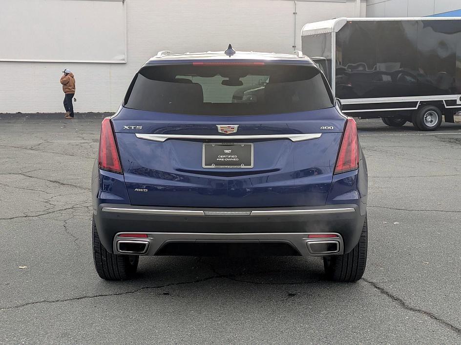 used 2025 Cadillac XT5 car, priced at $38,998