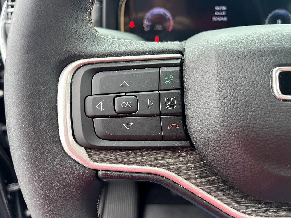 used 2023 Jeep Wagoneer car, priced at $47,691