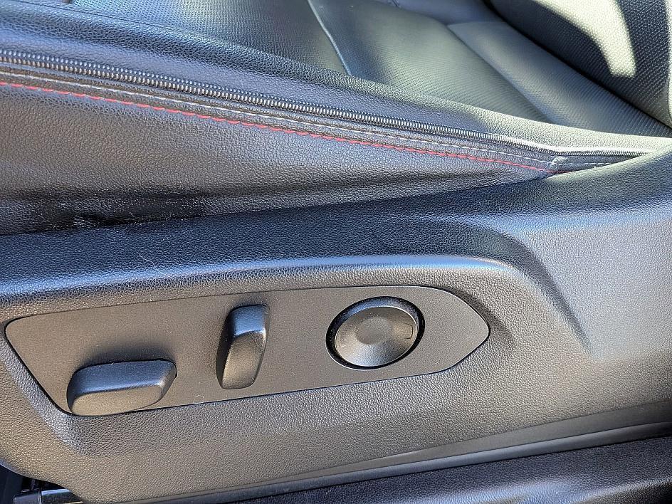 used 2022 Chevrolet Tahoe car, priced at $51,998