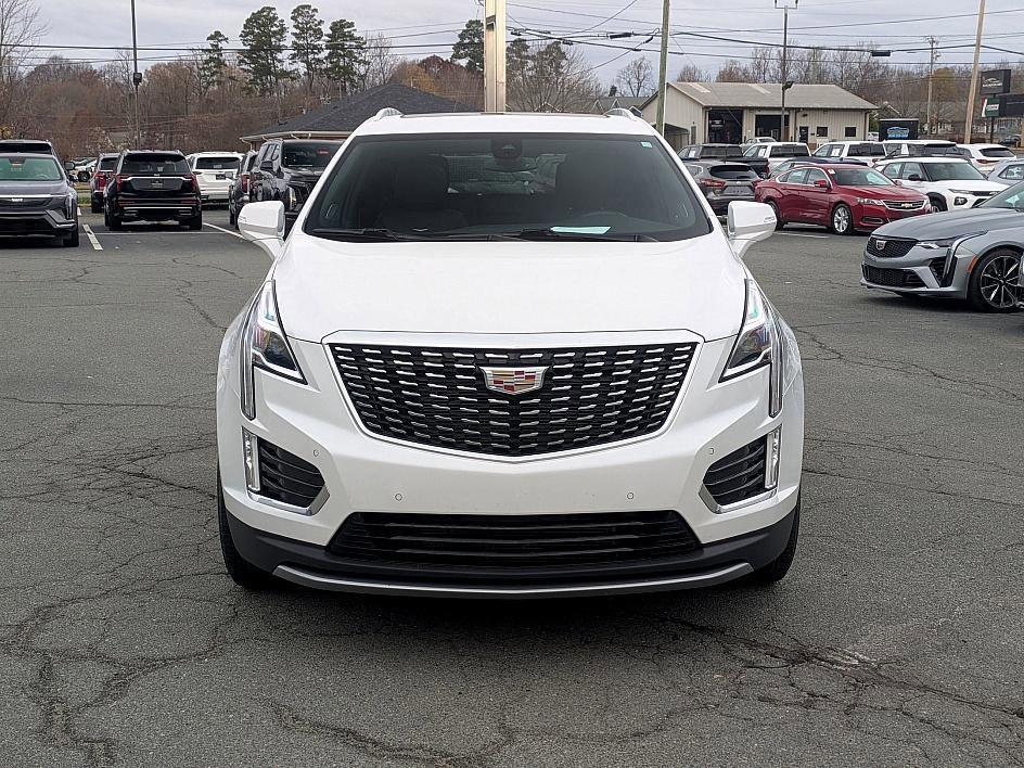 used 2025 Cadillac XT5 car, priced at $39,998