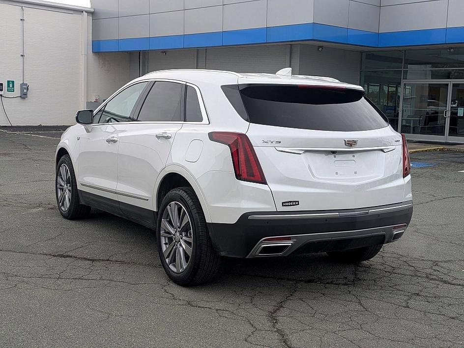 used 2025 Cadillac XT5 car, priced at $39,998