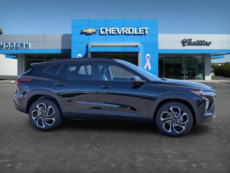 new 2026 Chevrolet Trax car, priced at $27,385