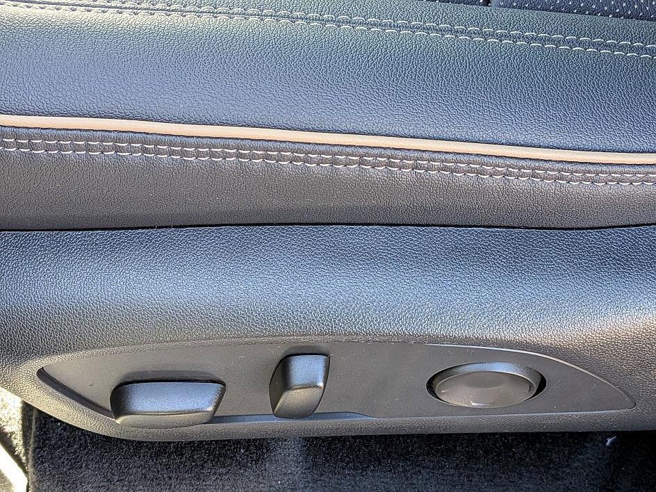 new 2026 Chevrolet Traverse car, priced at $57,789