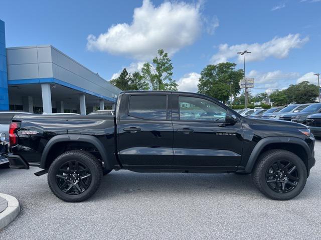 new 2025 Chevrolet Colorado car, priced at $41,414