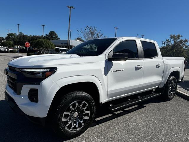 new 2024 Chevrolet Colorado car, priced at $39,853