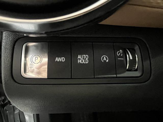 new 2025 Chevrolet Equinox car