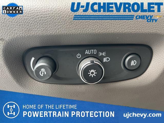 used 2020 Chevrolet Traverse car, priced at $27,988