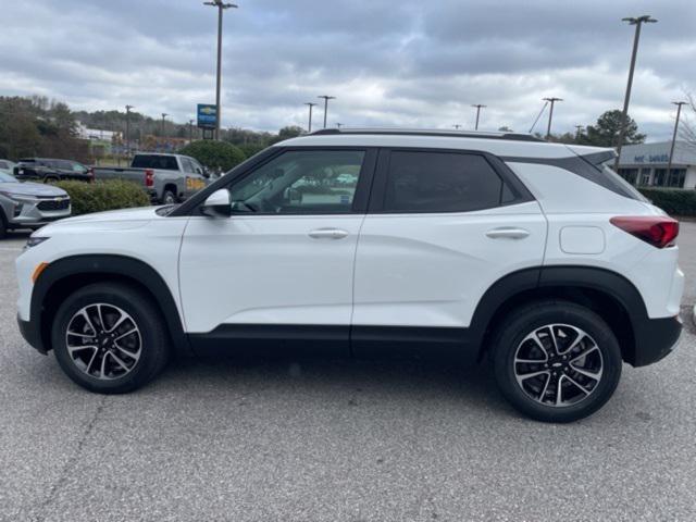 new 2025 Chevrolet TrailBlazer car, priced at $27,100