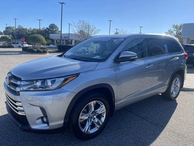 used 2019 Toyota Highlander car, priced at $32,988