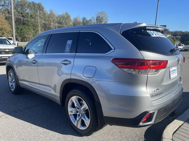 used 2019 Toyota Highlander car, priced at $32,988