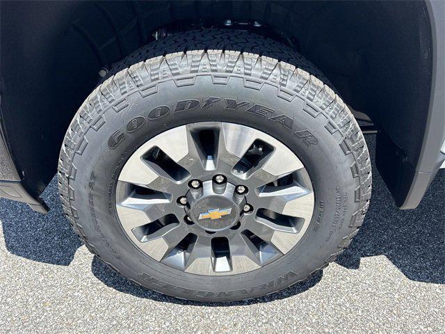 new 2025 Chevrolet Silverado 2500 car, priced at $52,372