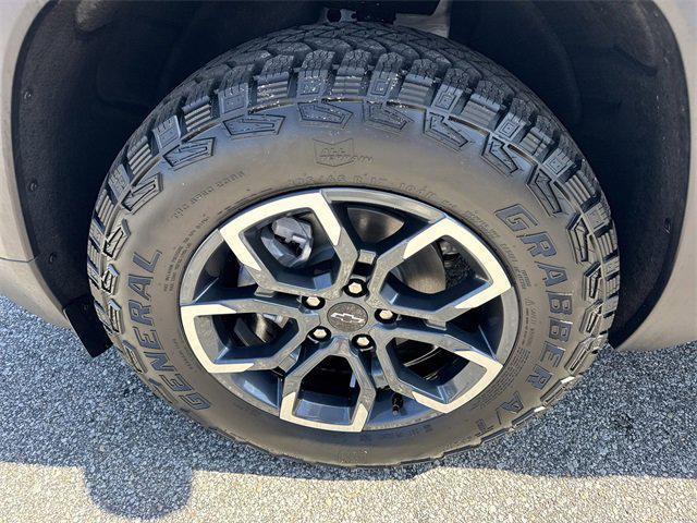 new 2026 Chevrolet Equinox car, priced at $33,793