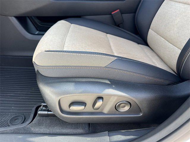 new 2026 Chevrolet Equinox car, priced at $33,793