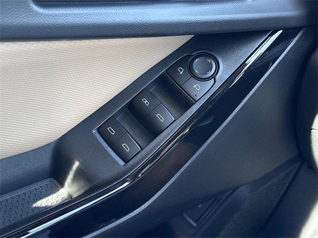 new 2026 Chevrolet Equinox car, priced at $33,793