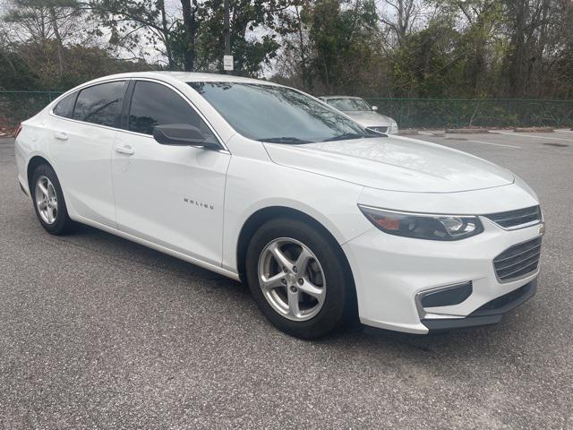 used 2018 Chevrolet Malibu car, priced at $16,988