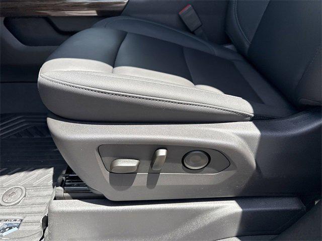 new 2025 Chevrolet Silverado 2500 car, priced at $70,512