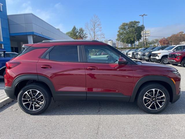 new 2025 Chevrolet TrailBlazer car, priced at $26,900