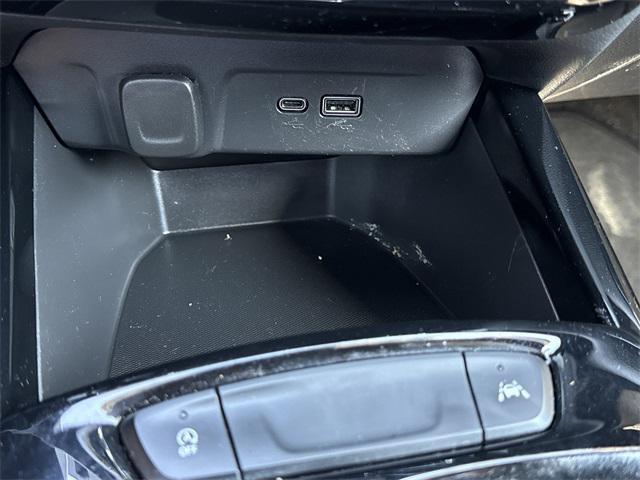 used 2024 Chevrolet Trax car, priced at $23,687