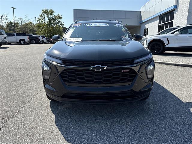 used 2024 Chevrolet Trax car, priced at $23,687