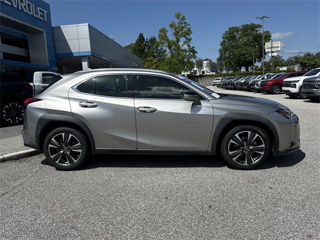 used 2020 Lexus UX 200 car, priced at $27,550