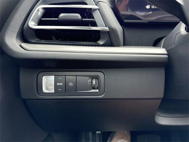 new 2026 Chevrolet Traverse car, priced at $38,889