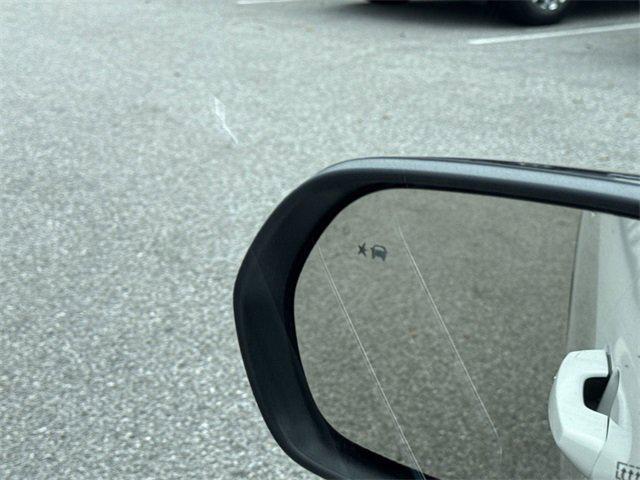 new 2026 Chevrolet Traverse car, priced at $38,889