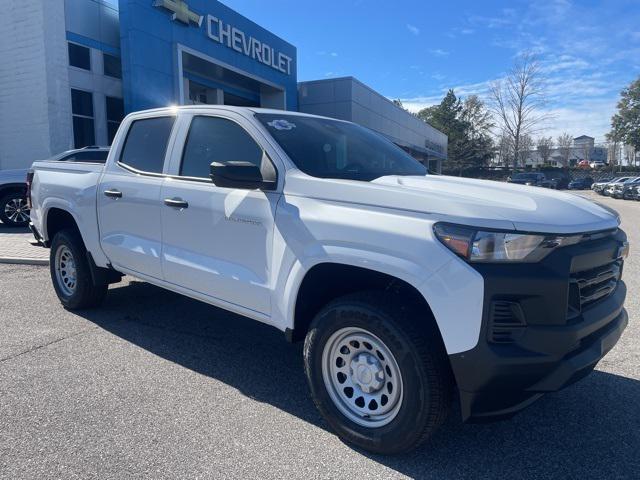 new 2024 Chevrolet Colorado car, priced at $33,382