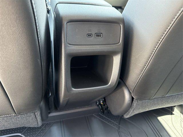 new 2025 Chevrolet Trax car