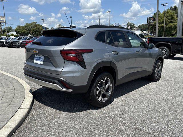 new 2025 Chevrolet Trax car