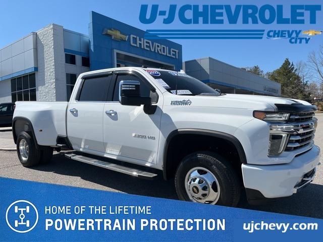 used 2022 Chevrolet Silverado 3500 car, priced at $69,988