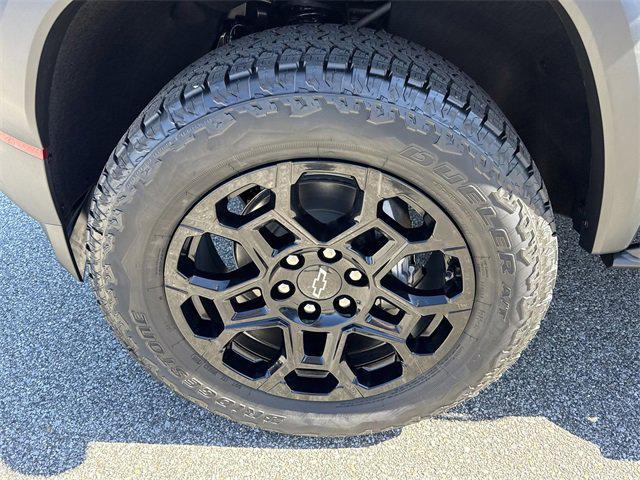 new 2026 Chevrolet Colorado car, priced at $42,110