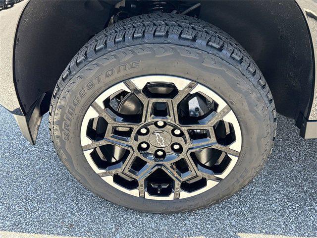 new 2026 Chevrolet Colorado car, priced at $44,680