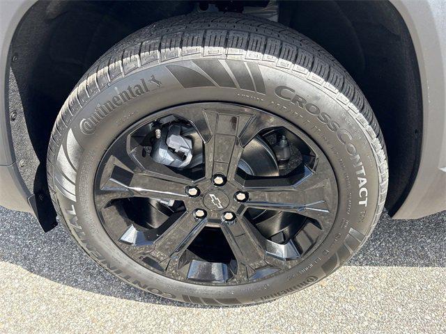 new 2026 Chevrolet Equinox car, priced at $30,903