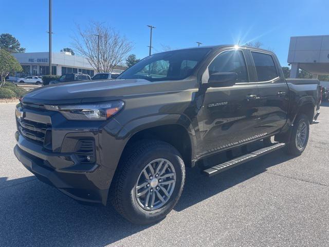 new 2024 Chevrolet Colorado car, priced at $40,885