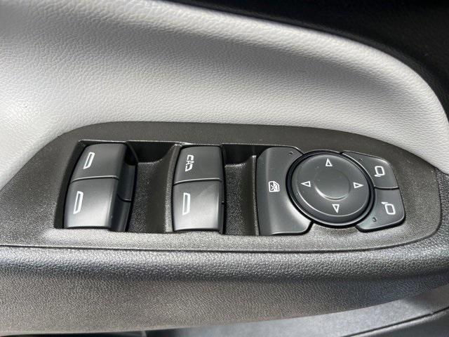 used 2022 Chevrolet Equinox car, priced at $21,988