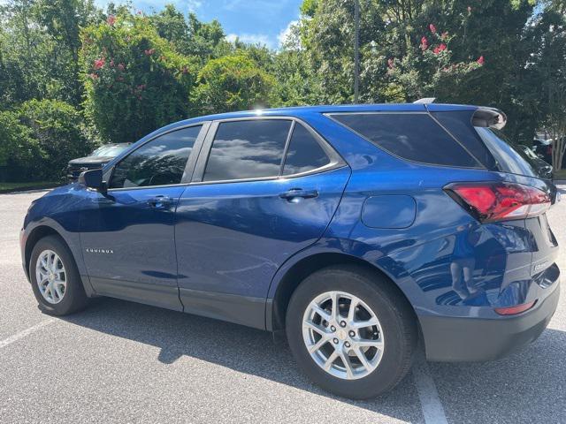 used 2022 Chevrolet Equinox car, priced at $22,988