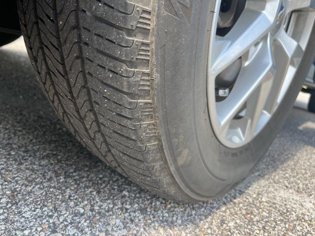 used 2022 Chevrolet Equinox car, priced at $22,988