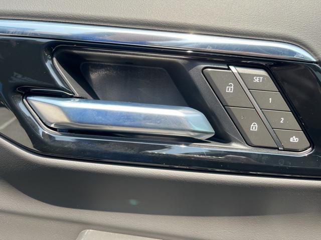new 2025 Chevrolet Suburban car, priced at $76,540