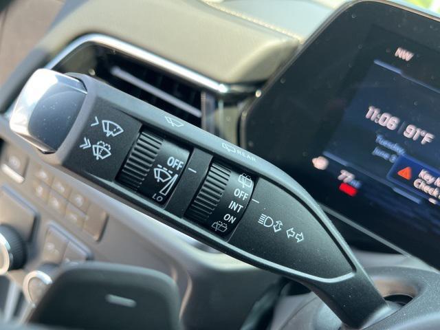new 2025 Chevrolet Suburban car, priced at $76,540